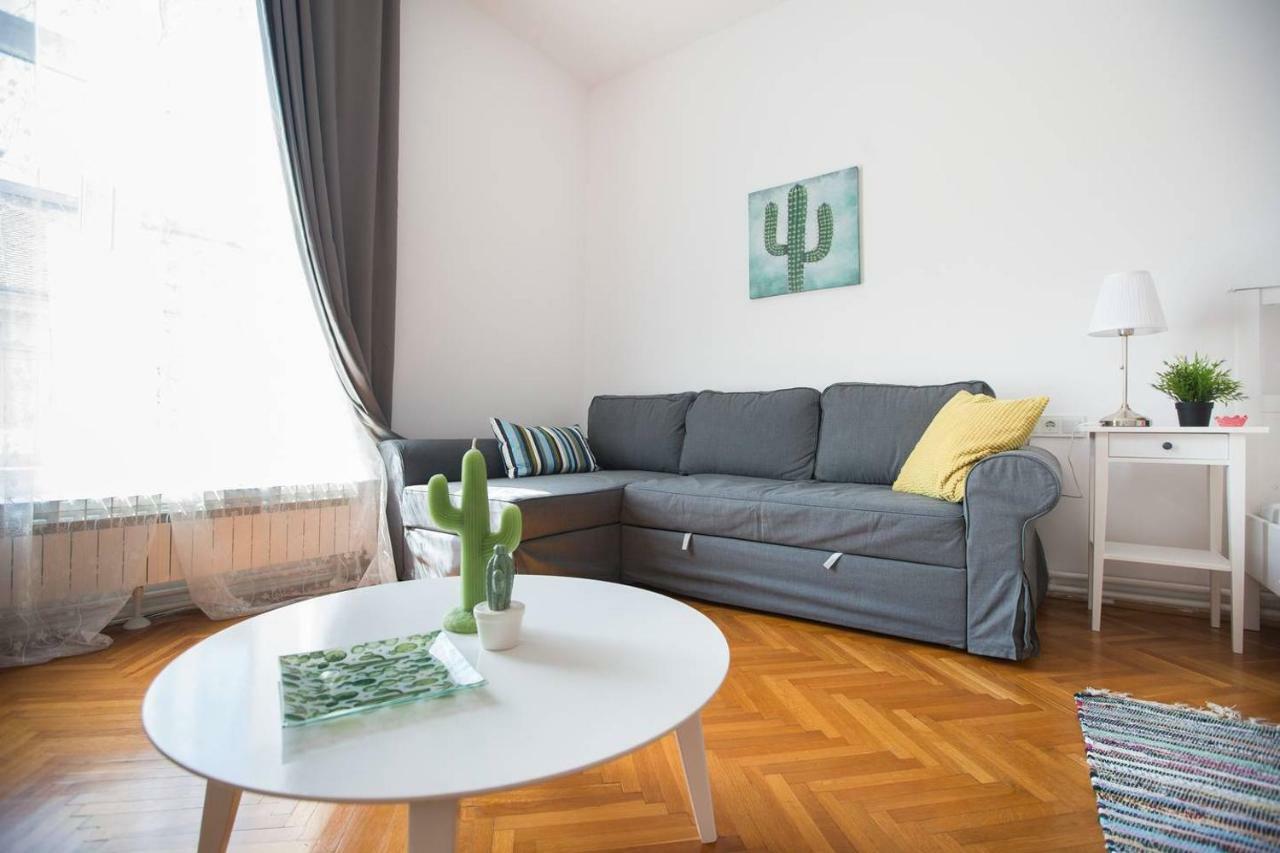 Oberiter Apartments - Center Of Zagreb, Fast Wifi, Ac, Kitchen, Parking Buitenkant foto